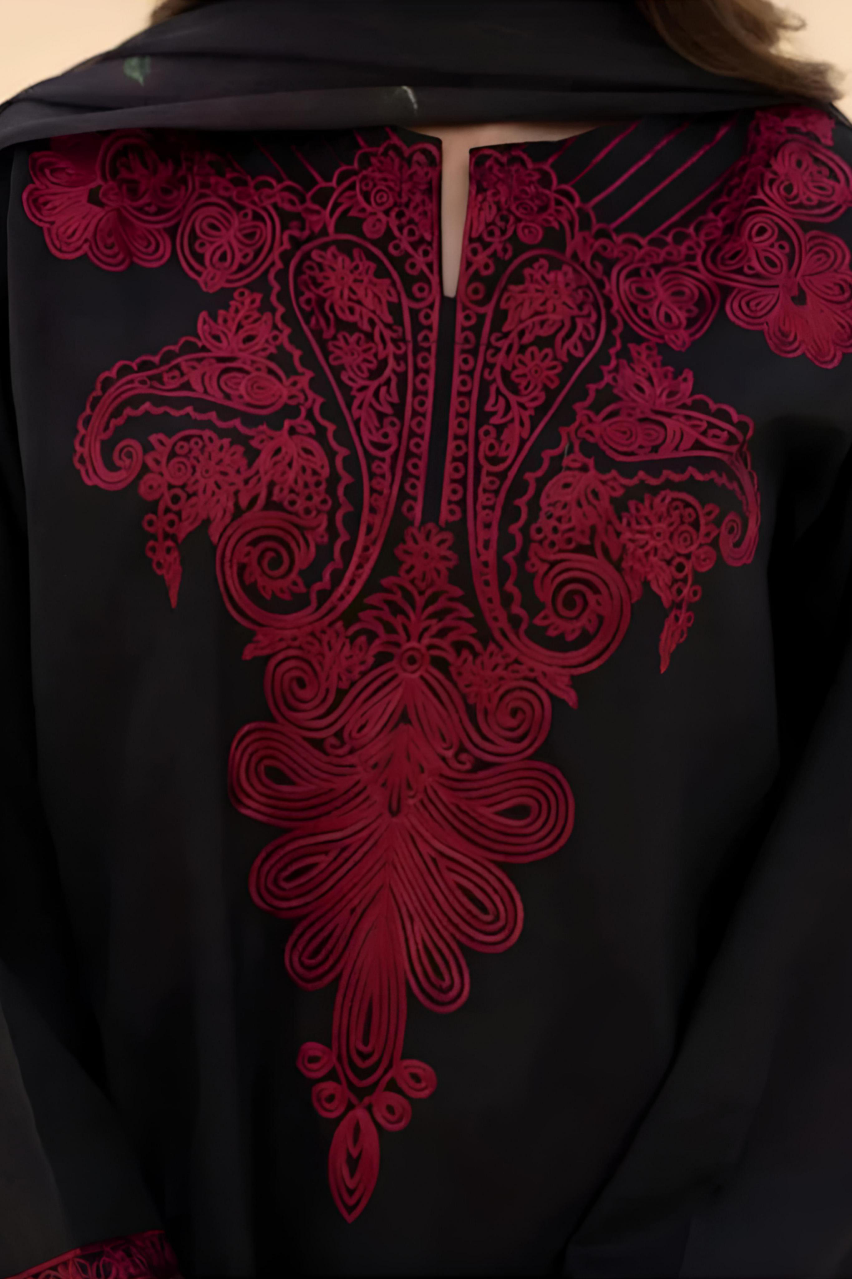 Zaroon 3 Piece Embroidered