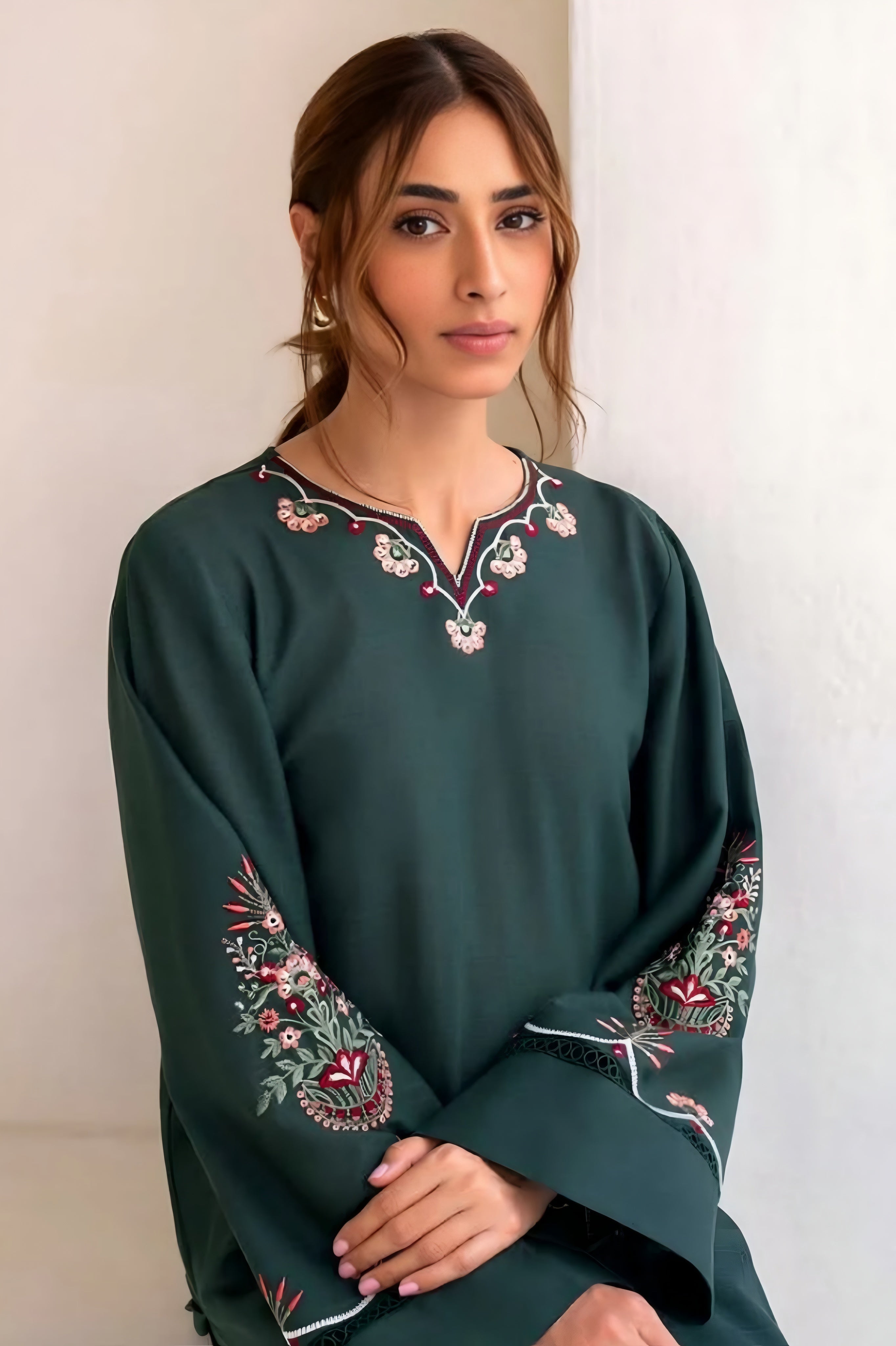 HANA 2 PC Embroidered