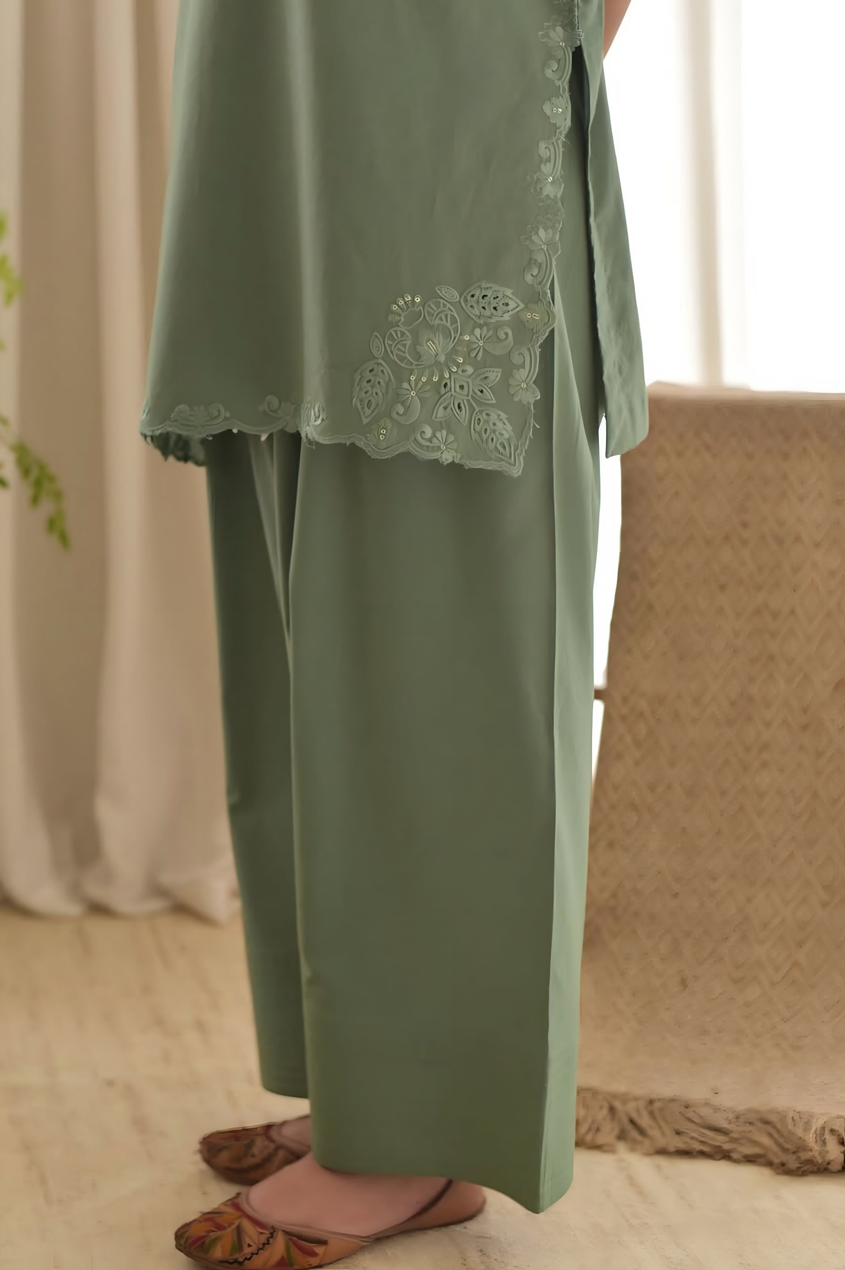 Zola Embroidery 3pc