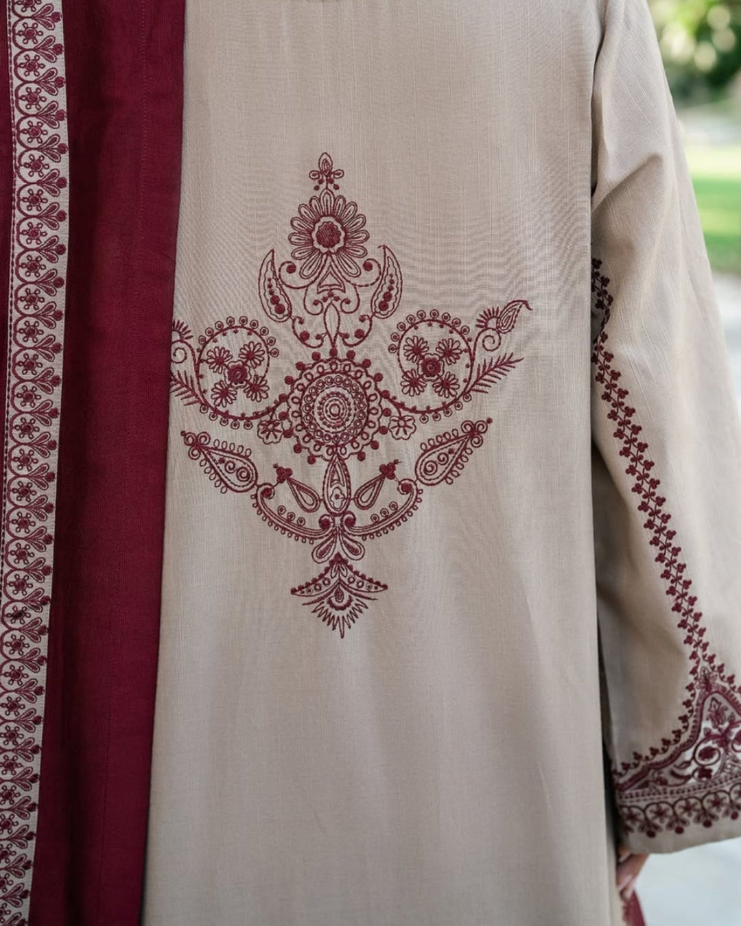 Mehroon Jawel Embroidery (3.Pcs)